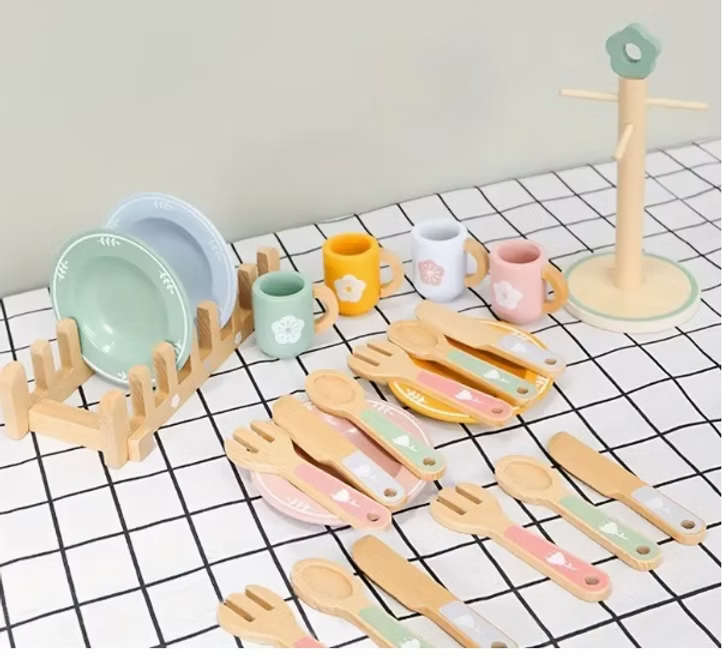 Juego de comedor de 4 puestos (18m+)